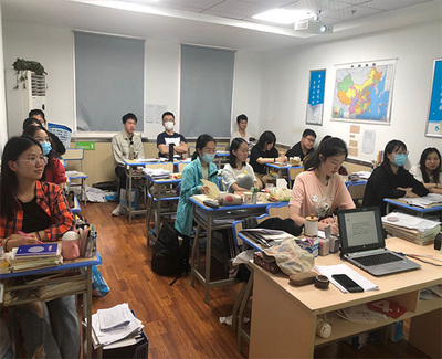 藝術生文化課提分不止于備考，一場從合肥佰加到長豐的文化蛻變之旅